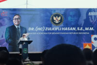 EKONOMI – Menteri Koordinator Bidang Pangan Zulkifli Hasan, menyampaikan sambutan saat Seminar Nasional Koperasi Desa/Kelurahan Merah Putih (KDKMP), Ternate, 5 Agustus 2026. Dok. WahanaMalut/Shal.