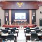 KEUANGAN - Suasana rapat paripurna DPRD Kota Ternate saat Pemkot bersama DPRD menyepakati KUA-PPAS sebagai dasar penyusunan RAPBD Kota Ternate Tahun Anggaran 2027, Kamis (20/8/2026). (Dok: Humas Pemkot Ternate).