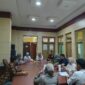 PENDIDIKAN - Panitia Dies Natalis ke-27 Fakultas Ilmu Budaya (FIB) Universitas Khairun (Unkhair) menggelar rapat persiapan rangkaian kegiatan Dies Natalis di Ternate, Selasa (11/8/2026). Rapat membahas berbagai agenda yang akan digelar, mulai dari perlombaan seni dan hiburan, aksi sosial, ziarah makam pendiri dan dosen, hingga bedah buku karya dosen FIB Unkhair.
