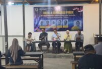 DIALOG - Sejumlah narasumber dalam Dialog dan Konsolidasi Publik bertajuk “81 Tahun Merdeka: Maluku Utara Kaya Tambang, Perlukah Pinjaman Rp1 Triliun?” yang digelar KNPI Kota Ternate, Minggu (16/8/2026) malam. (Dok: Wahana Malut/Ical).