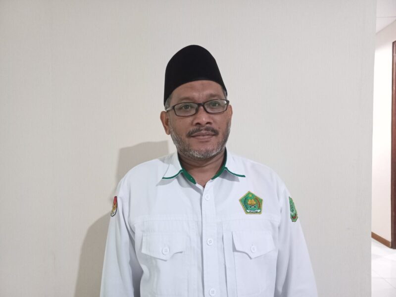 DIES NATALIS - Rektor IAIN Ternate Adnan Mahmud menyampaikan persiapan rangkaian Dies Natalis ke-60 IAIN Ternate yang akan dimulai dengan Jalan Sehat Kerukunan pada 22 Agustus 2026 dan puncak kegiatan pada 5 September yang dirangkaikan dengan wisuda. Menag RI Nasaruddin Umar dijadwalkan menghadiri acara puncak tersebut, Selasa (18/8/2026).(Dok: Wahana Malut/Tia).