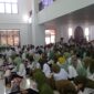 PBAK - Wali Kota Ternate, Dr. KH. M. Tauhid Soleman, saat menyampaikan materi kepada mahasiswa baru dalam kegiatan PBAK IAIN Ternate Tahun Akademik 2026/2027, Senin (24/8/2026). Tauhid mengingatkan mahasiswa menghadapi tantangan era digital dengan membangun karakter humanis. (Dok: IAIN Ternate).