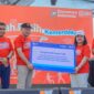 EKONOMI - Regional CEO BRI Region 16 Manado Elizabeth Primasari bersama Wakil Gubernur Maluku Utara Sarbin Sehe menghadiri Semarak Desa BRILiaN di Desa Balbar, Sofifi, Sabtu (22/8/2026). (Dok: Istimewa).