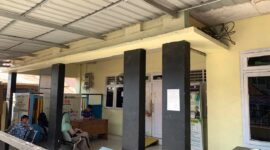 PELAYANAN - Pelayanan perekaman KTP dan pengurusan dokumen kependudukan di Kantor Disdukcapil Halmahera Selatan terhenti akibat pemadaman listrik selama sekitar delapan jam, Kamis (27/8/2026). (Dok: Istimewa).