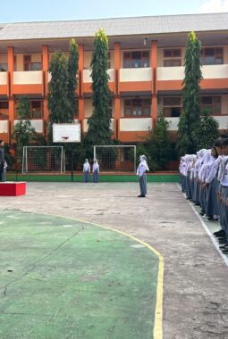 Bawaslu Ternate Ingatkan Pemilih Pemula di SMKN 1: Jangan Pilih karena Uang
