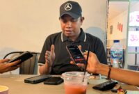 Faisal Opo Anwar saat memberikan penjelasan terkait polemik penyelesaian tragedi kecelakaan speedboat Bela72 dan komunikasi dengan keluarga korban, Senin (14/9/2026). (Dok: Istimewa)