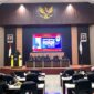 Suasana rapat paripurna DPRD Kota Ternate saat pembahasan Rancangan Perubahan APBD Tahun Anggaran 2026, Jumat (25/9/2026). (Dok: Wahana Malut/Ical)
