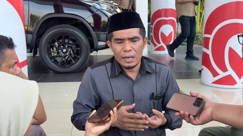 Kepala Bappelitbangda Kota Ternate Thamrin Marsaoly saat diwawancarai terkait penyusunan APBD 2027 di Ternate, Kamis (1/10/2026). (Dok: Wahana Malut/Ical)