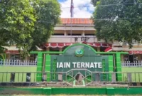 Tampak depan Kampus IAIN Ternate. Kampus IAIN Ternate menyiapkan sejumlah agenda Semarak Hari Santri 2026, mulai dari lomba karya tulis ilmiah, lomba pidato, hingga diskusi buku. (Dok: Istimewa)